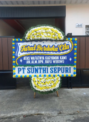 Papan Bunga Duka di Kubang Puji