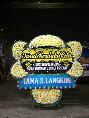 Papan Bunga Duka di Kubang Puji